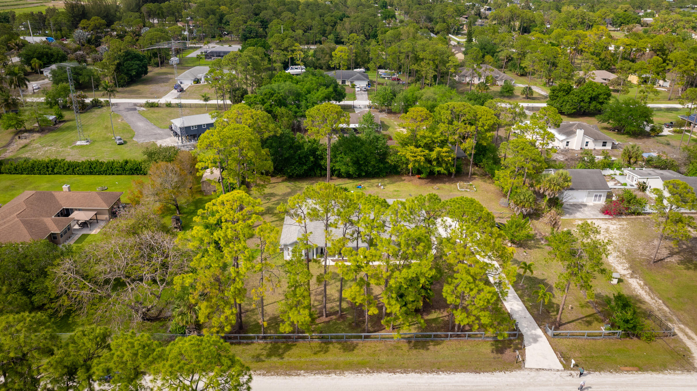 LOXAHATCHEE - Residential