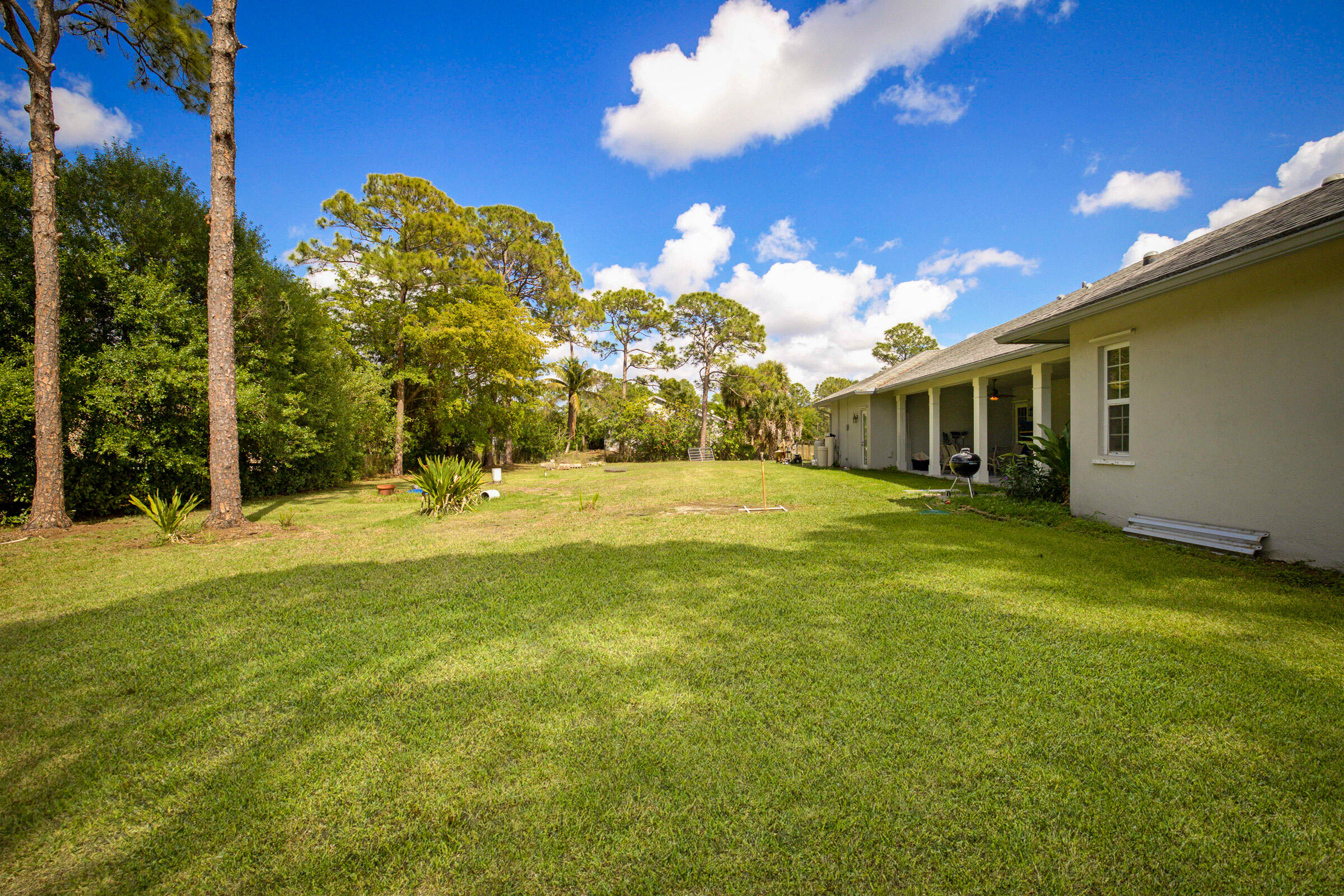 LOXAHATCHEE - Residential