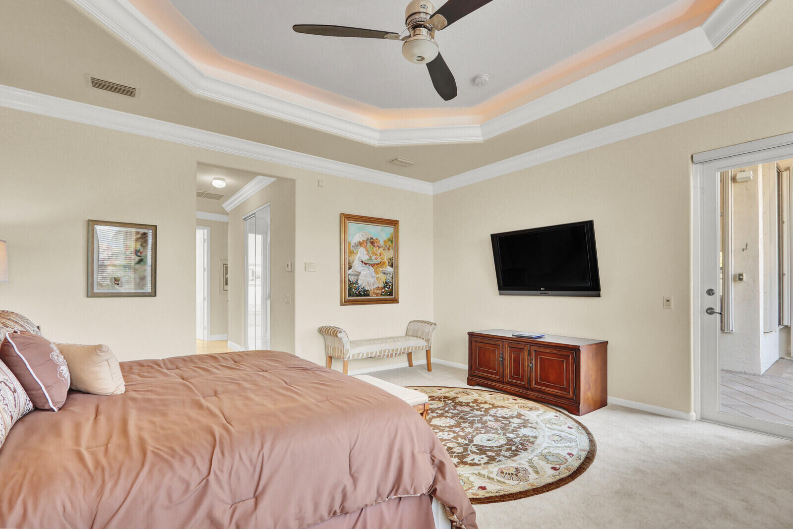 VALENCIA PALMS 3 - Residential