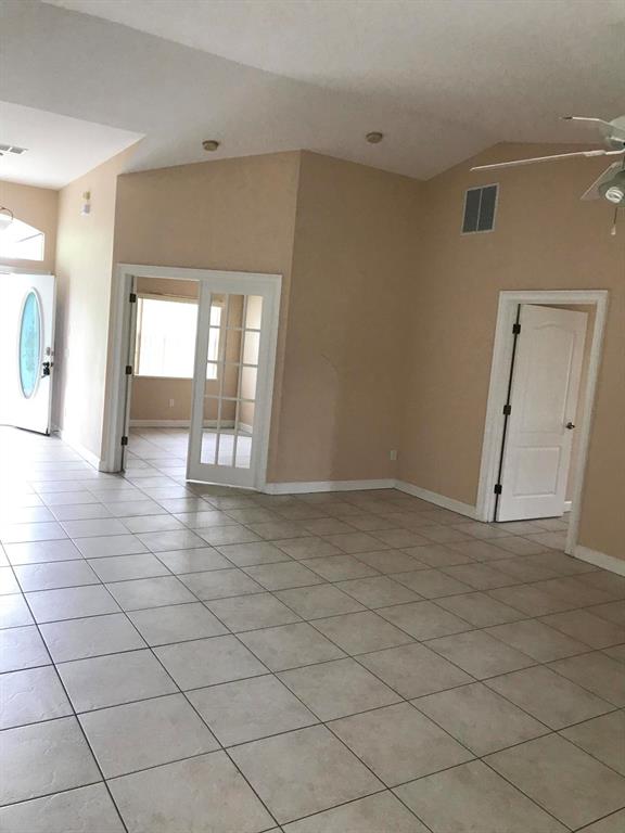 PORT ST LUCIE SECTION 27 - Residential Lease