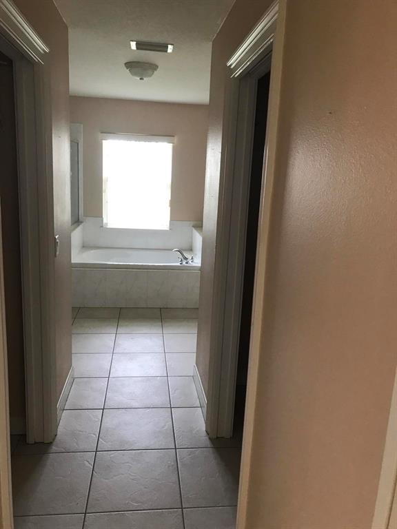 PORT ST LUCIE SECTION 27 - Residential Lease