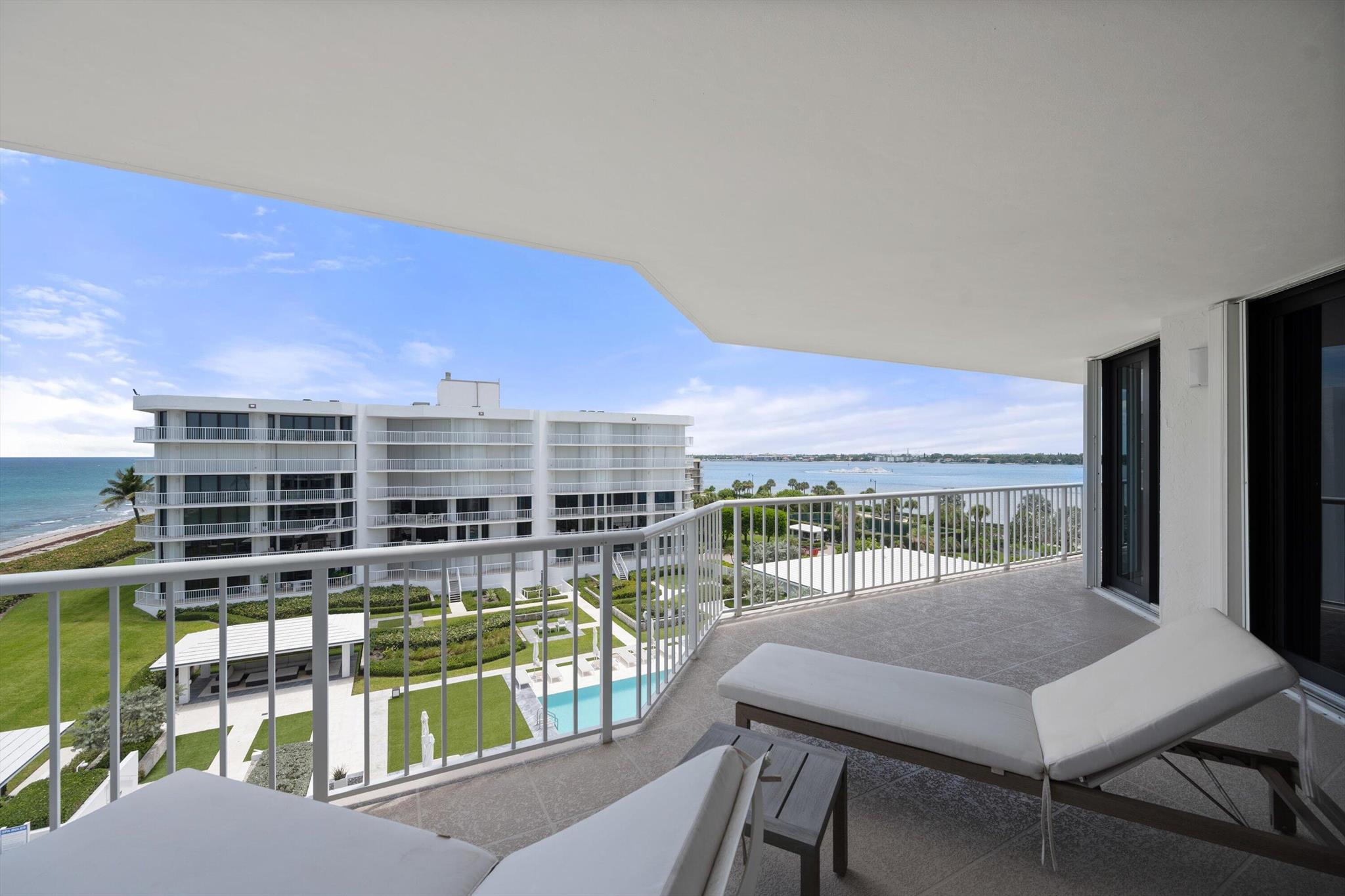 ENCLAVE OF PALM BEACH CON - Residential