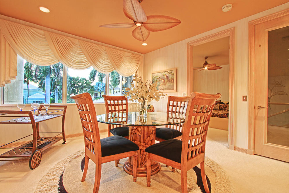 ROYAL PALM YACHT & COUNTRY CLUB - Residential