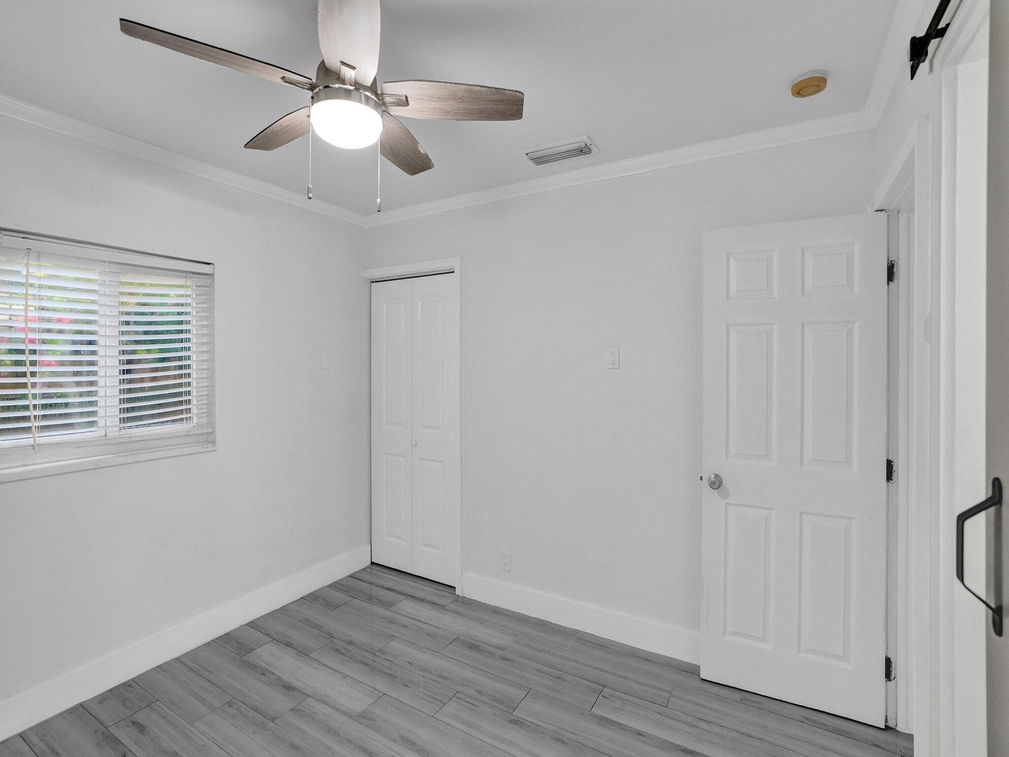 COLLIER ESTATES 2ND ADD - Residential Lease