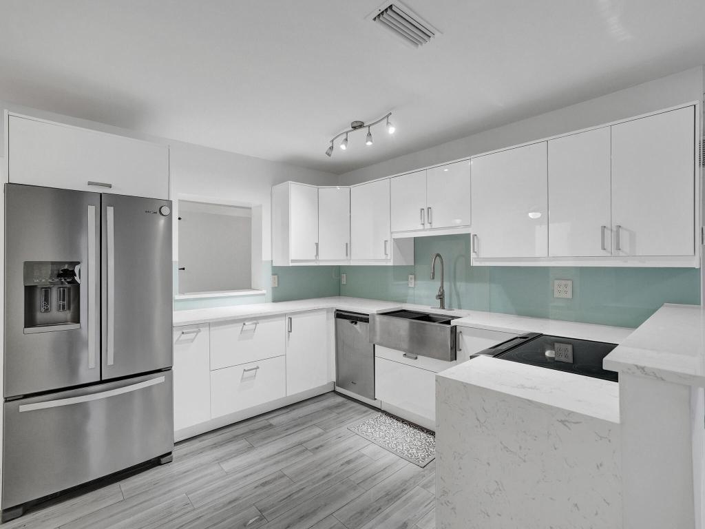 COLLIER ESTATES 2ND ADD - Residential Lease