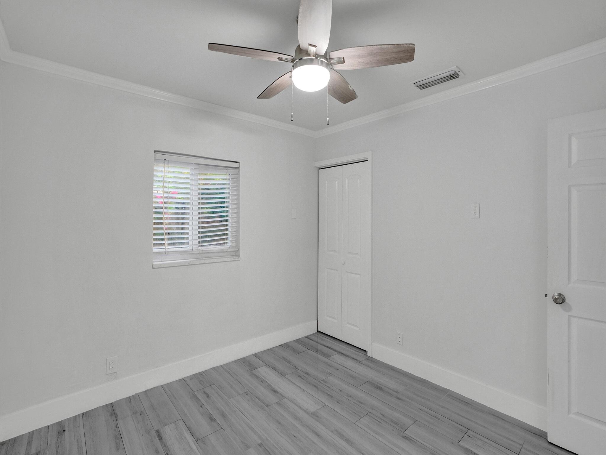 COLLIER ESTATES 2ND ADD - Residential Lease