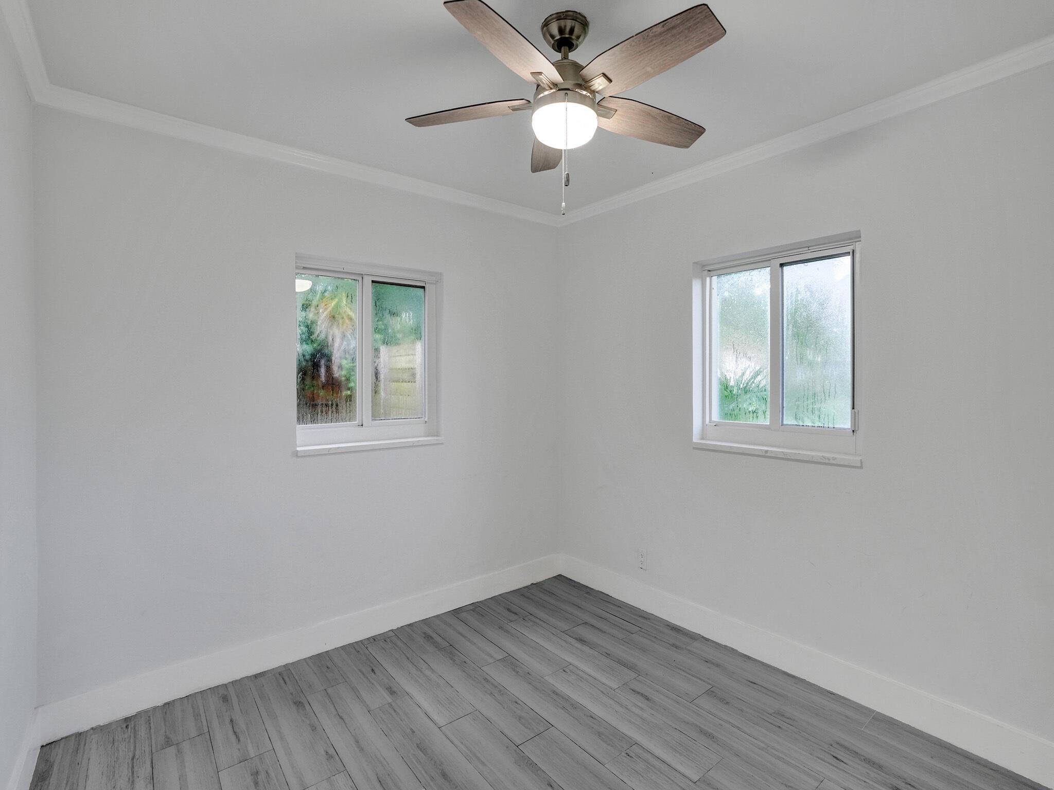 COLLIER ESTATES 2ND ADD - Residential Lease
