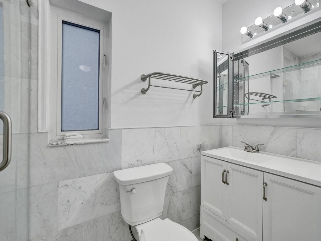 COLLIER ESTATES 2ND ADD - Residential Lease