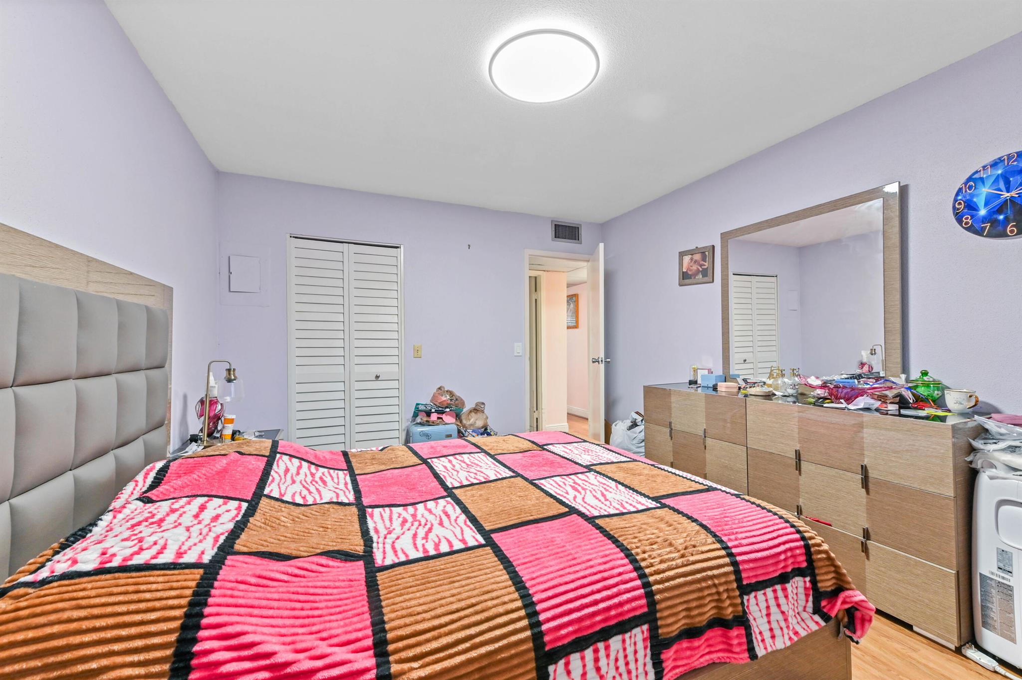 KINGS POINT - Residential