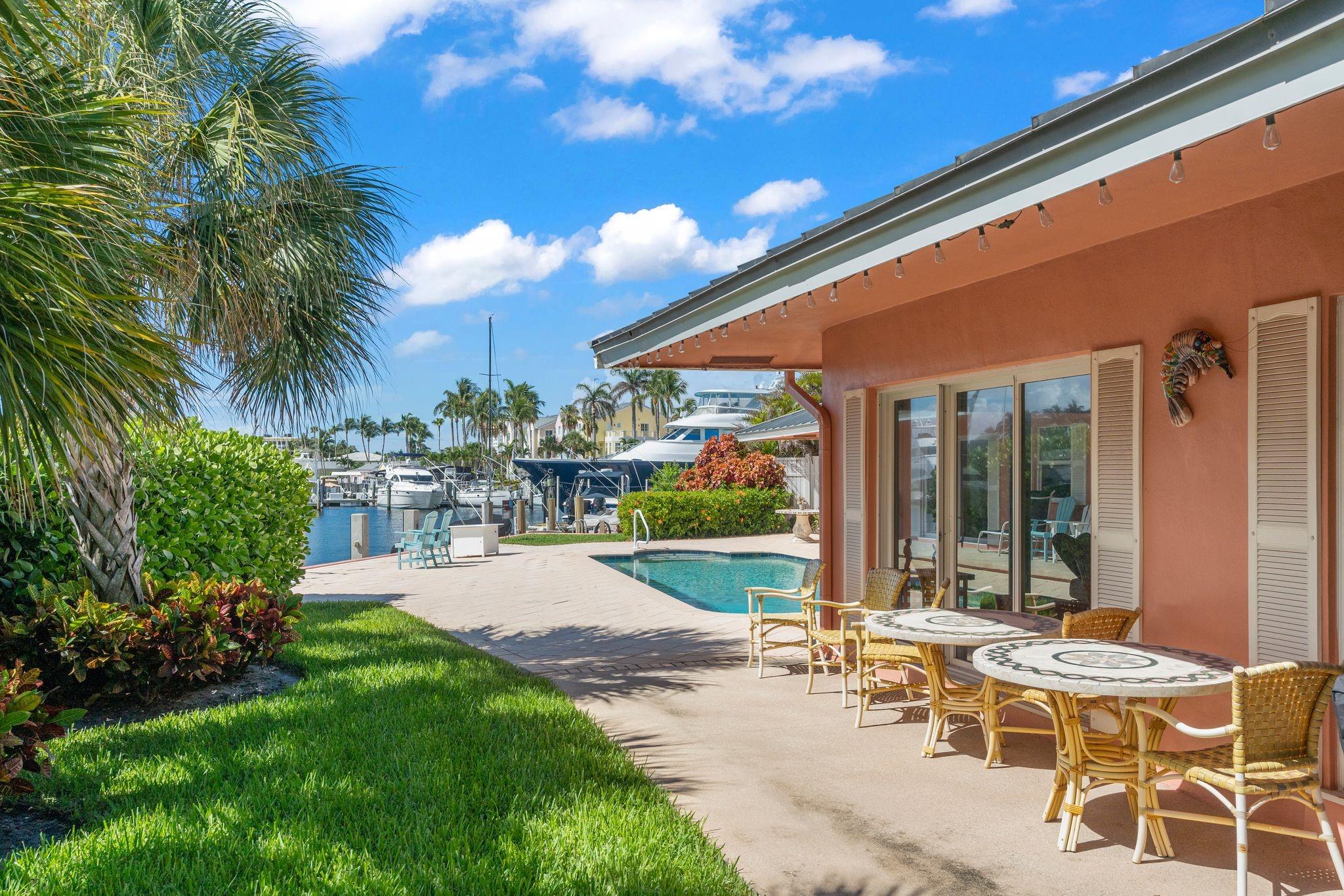 Lighthouse Point 2nd Sec - Residential