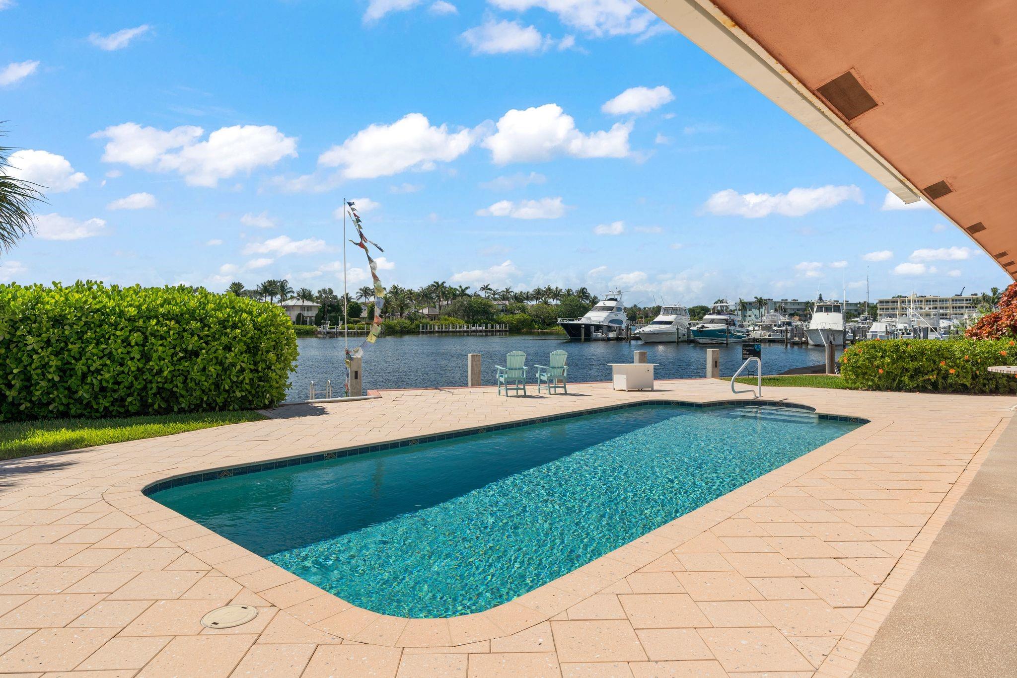 Lighthouse Point 2nd Sec - Residential