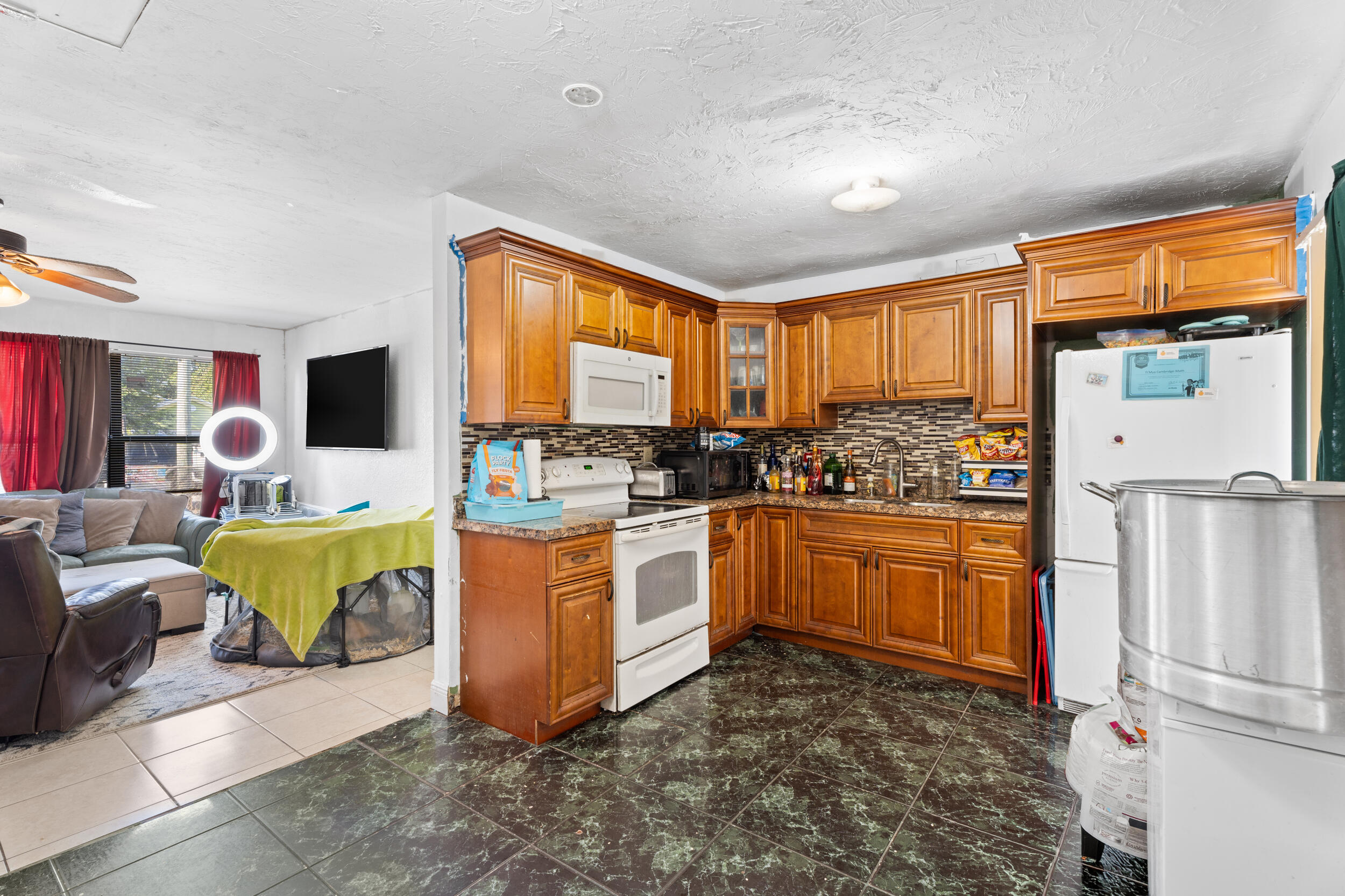 ACREHOME PARK SECOND ADD - Residential