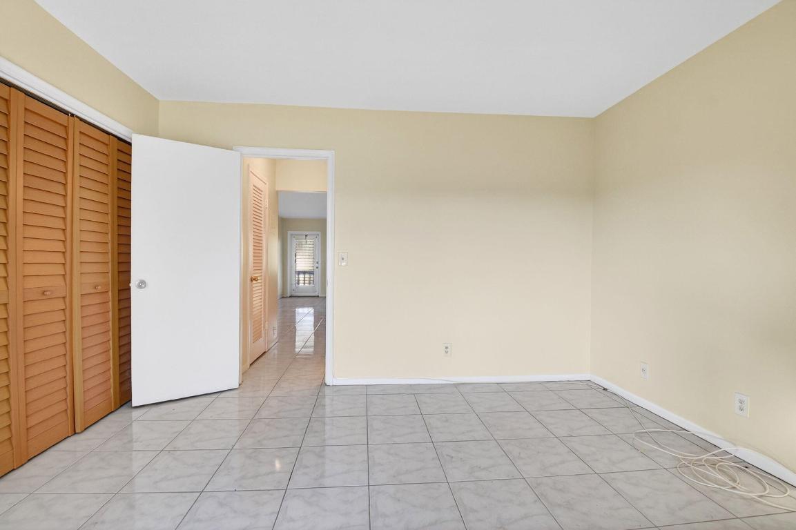 CENTURY VILLAGE -WALTHAM CONDO - Residential