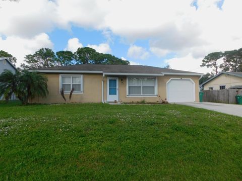 A home in Port St Lucie