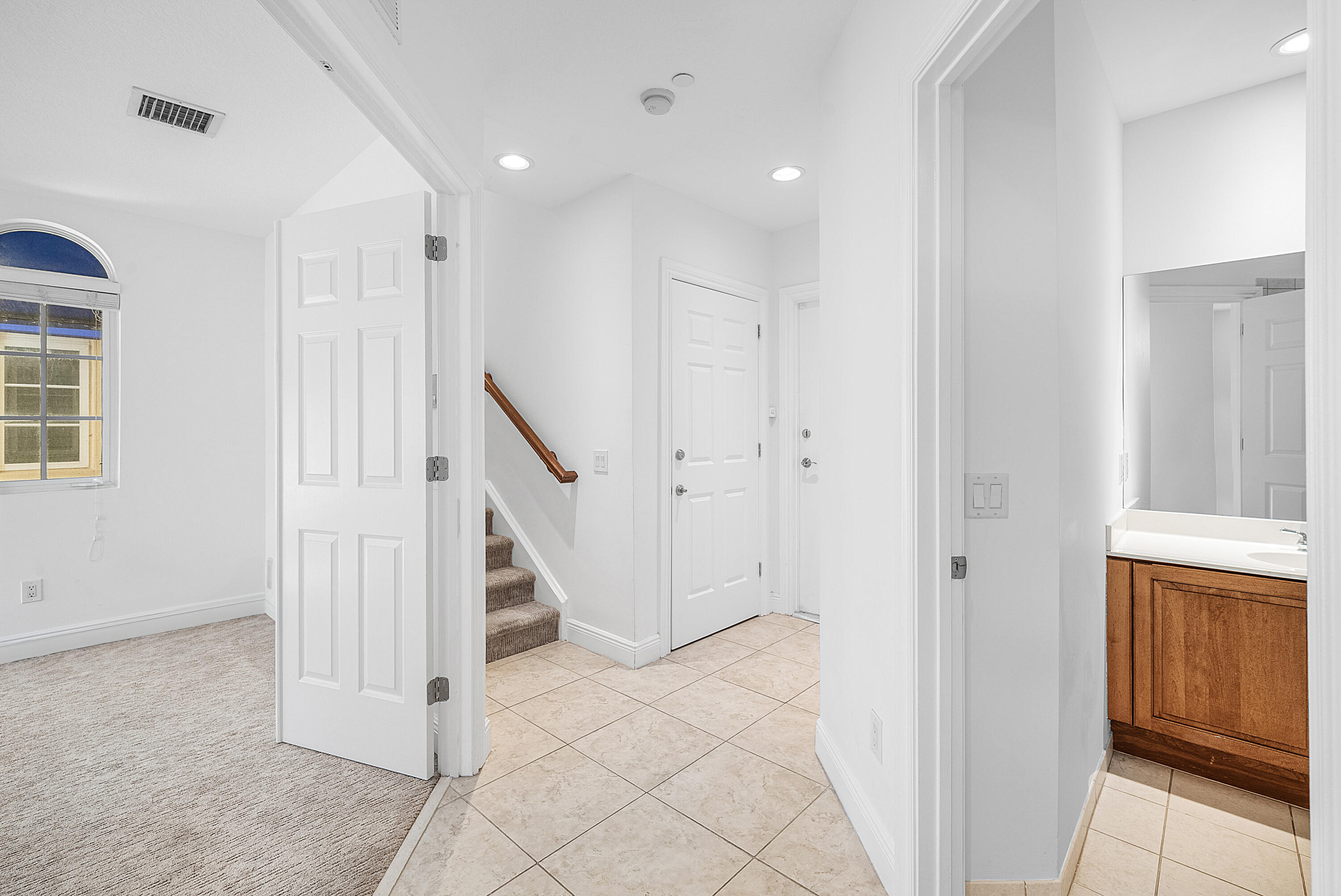 ESTANCIA AT BOYNTON BEACH - Residential Lease