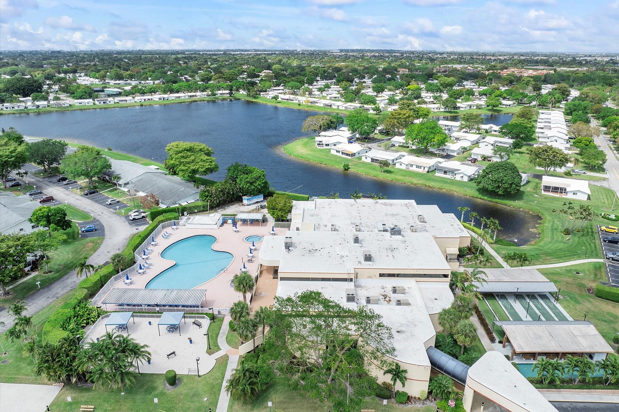 Lauderdale West 2 Sec 78- - Residential