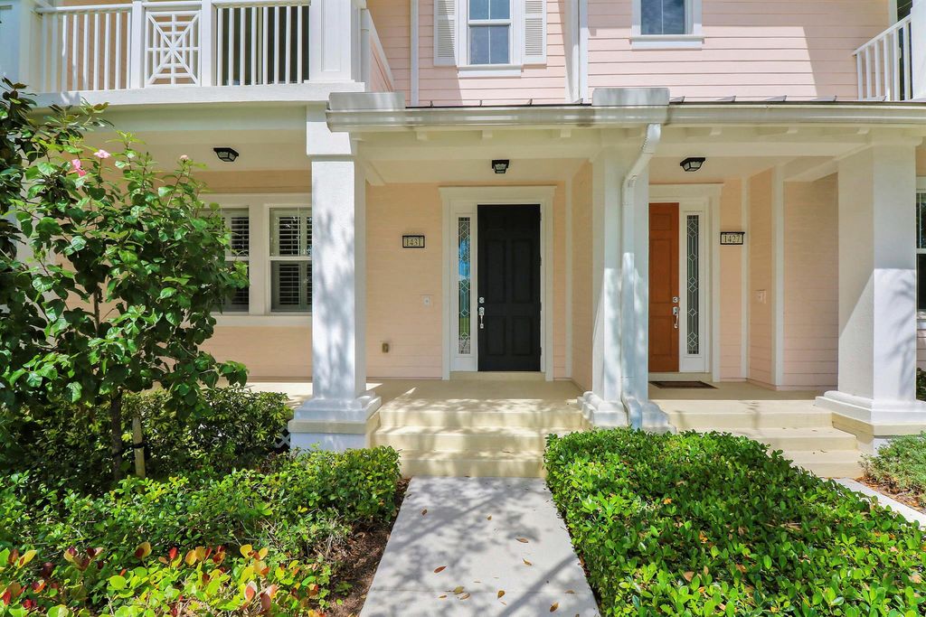 Photo of 1431 N Jeaga Drive, Jupiter, FL 33458 (MLS # R10968431)