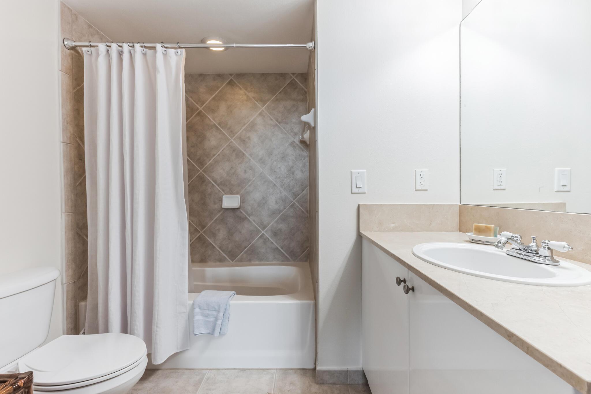 MARINA VILLAGE AT BOYNTON - Residential Lease