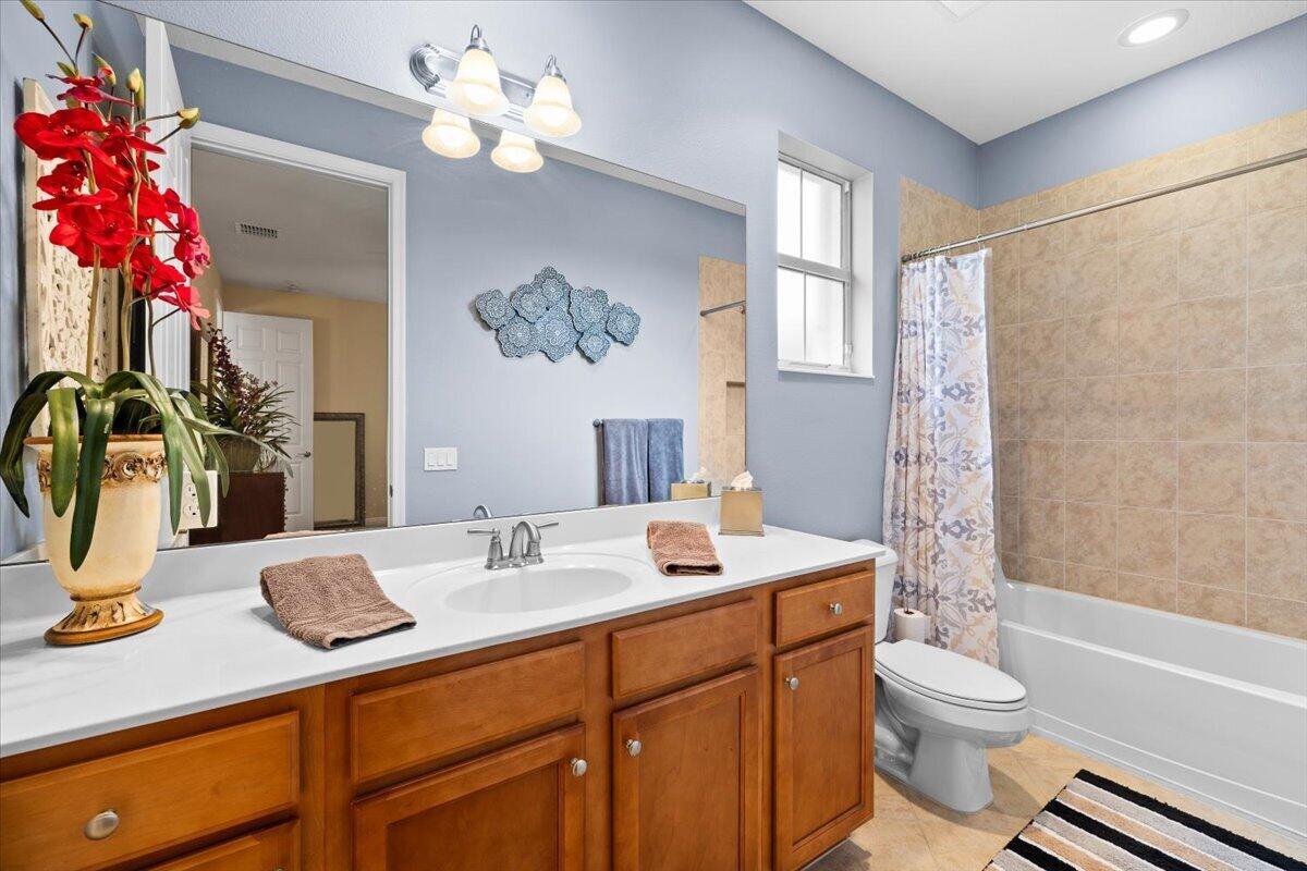 OLYMPIA 2 - Residential