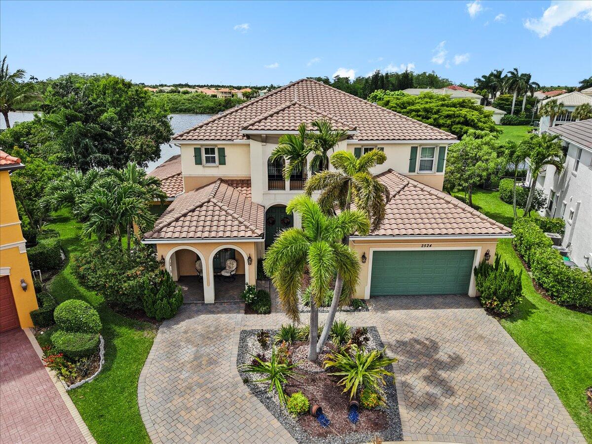 OLYMPIA 2 - Residential