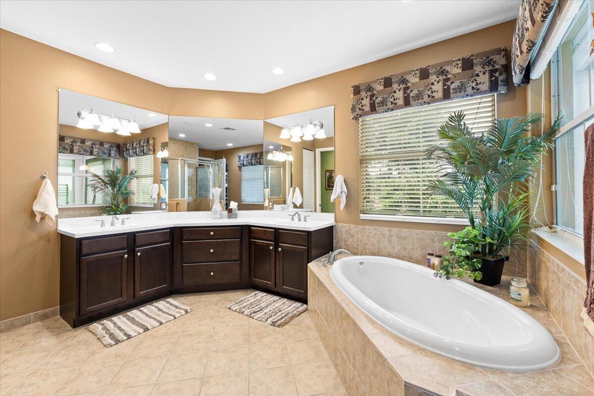 OLYMPIA 2 - Residential