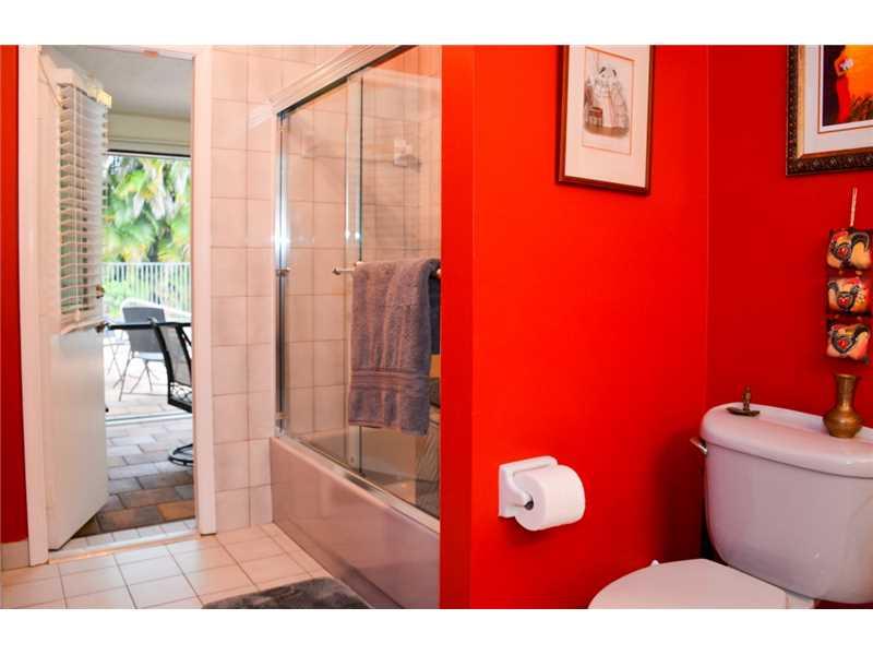 WEST GLEN - Residential Lease