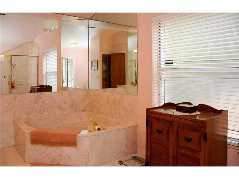 WEST GLEN - Residential Lease