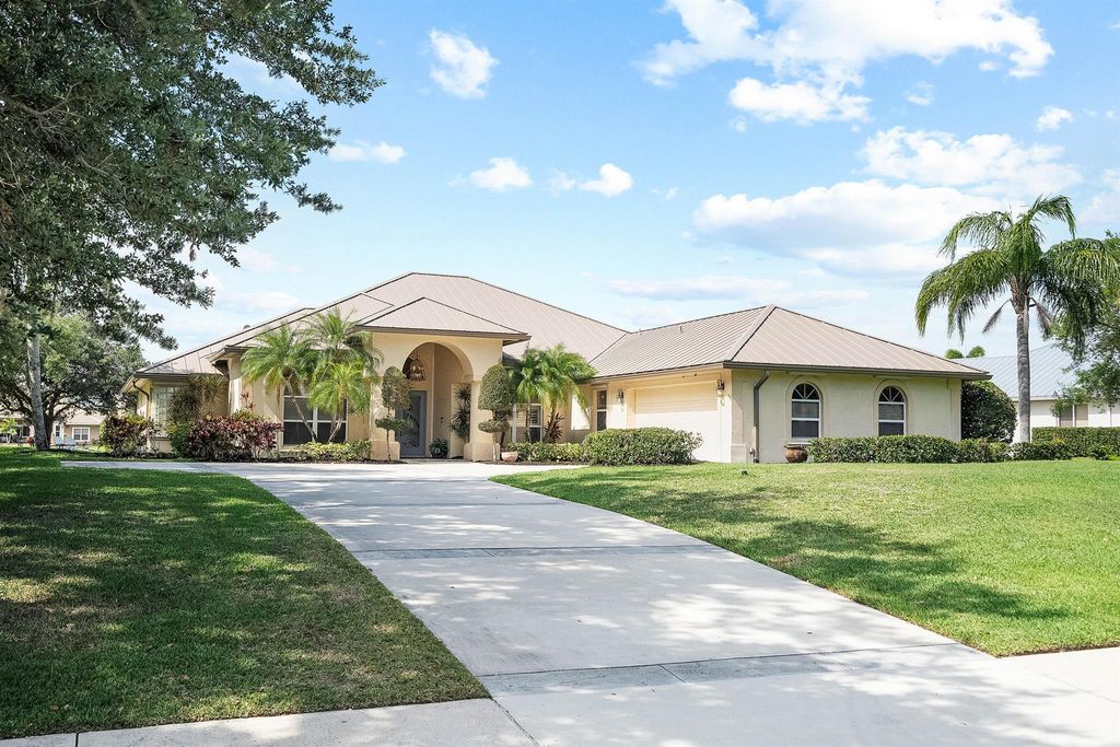 Photo of 1392 SW Sea Holly Way, Palm City, FL 34990 (MLS # R11084354)