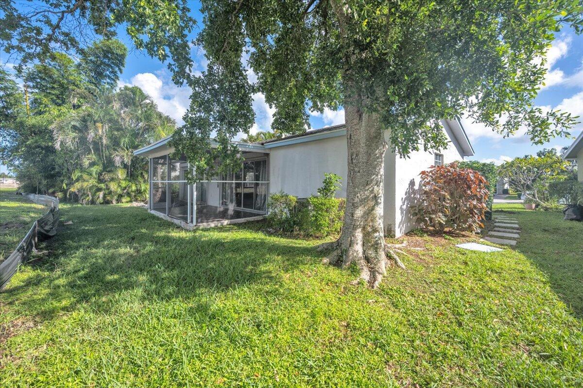 LUCERNE LAKES - Residential