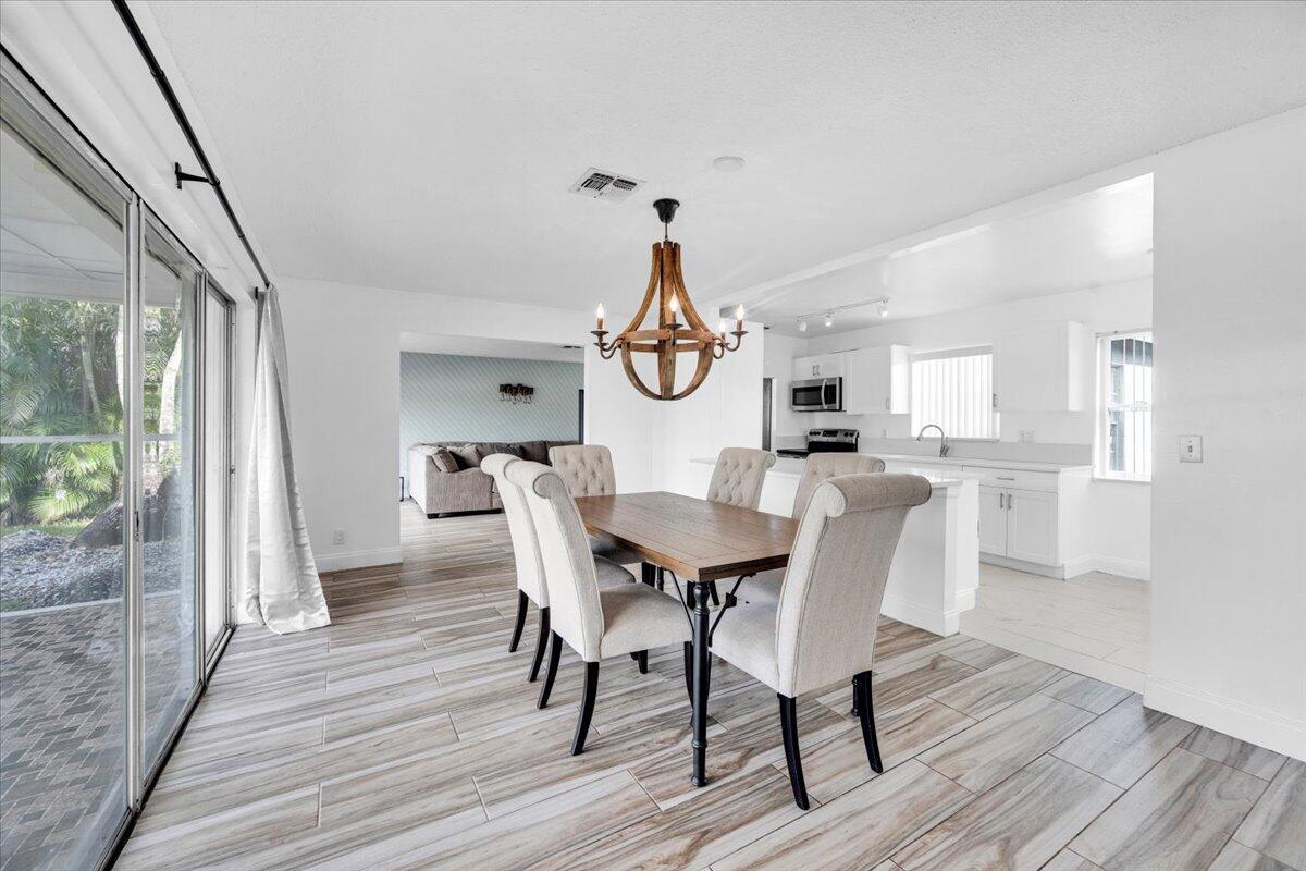 LUCERNE LAKES - Residential