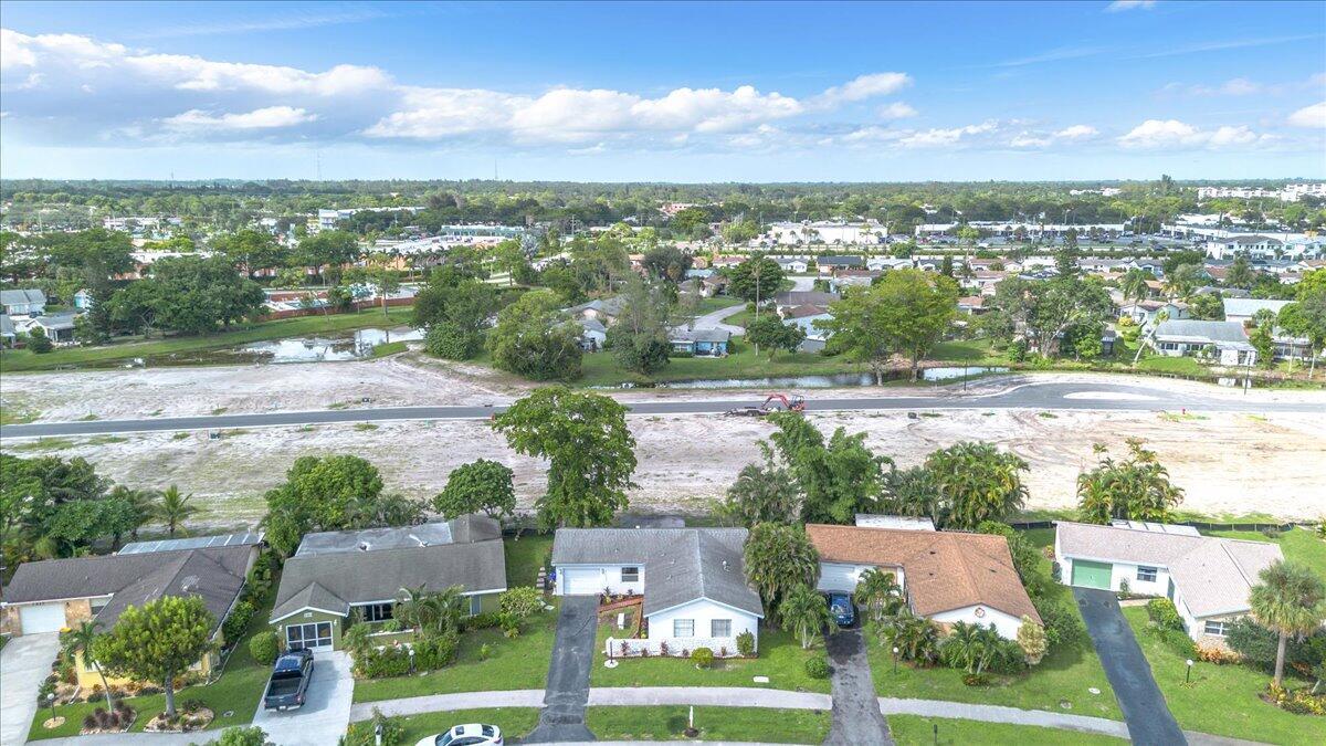 LUCERNE LAKES - Residential