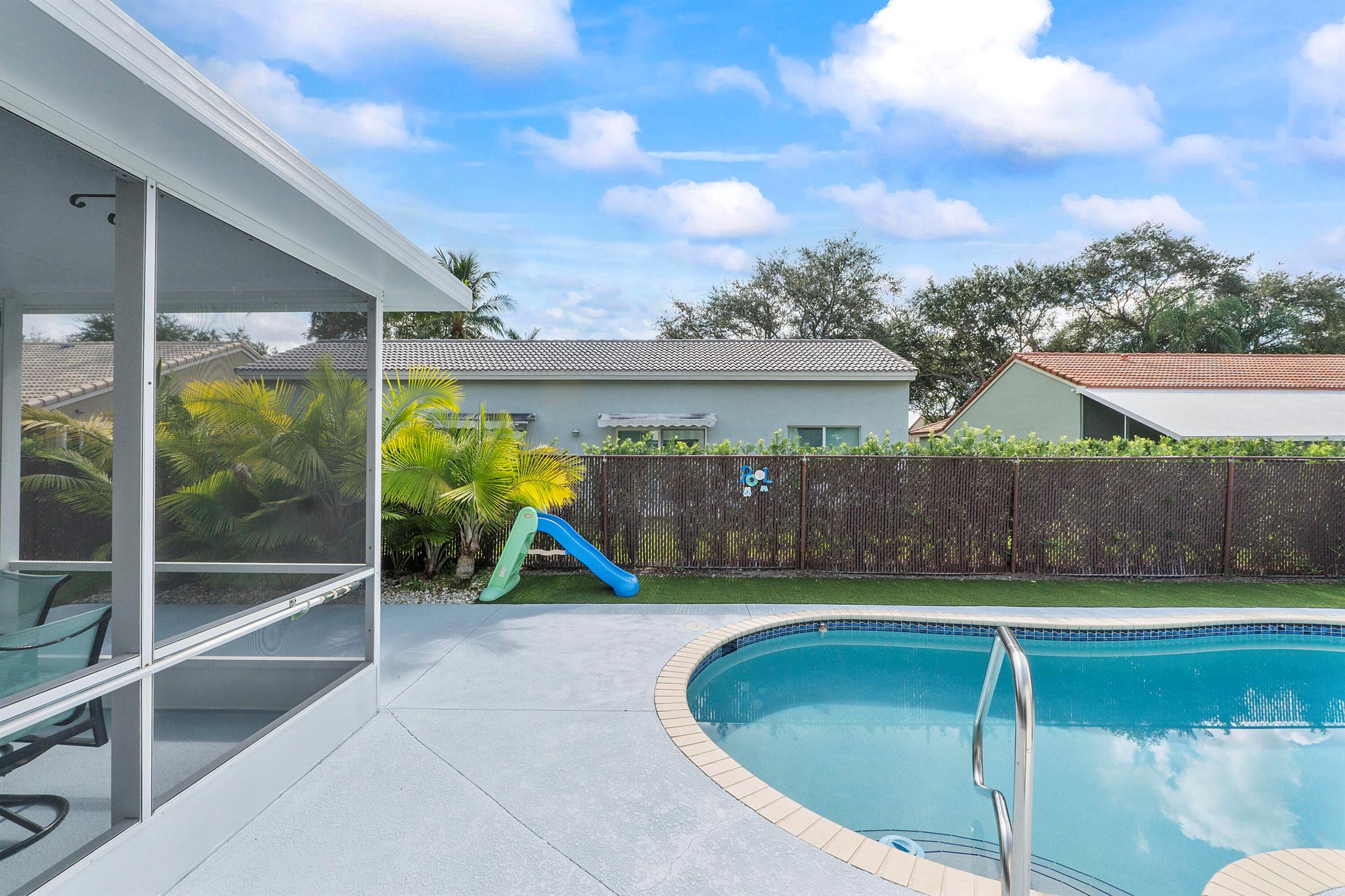 WINSTON PARK SECTION THRE - Residential