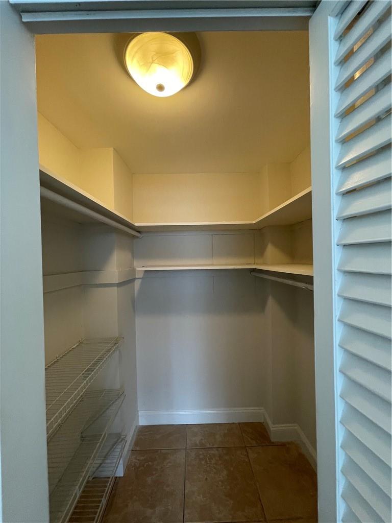 The Maracay Condo - Residential Lease