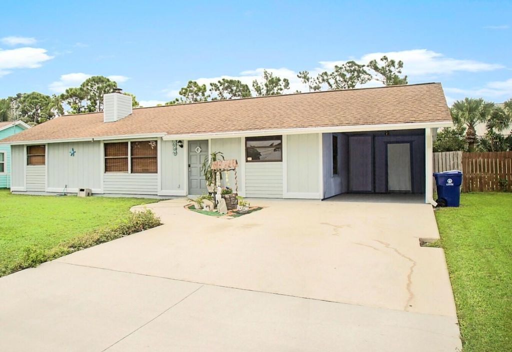 Photo of 1205 Cherokee Street, Jupiter, FL 33458 (MLS # F10426030)