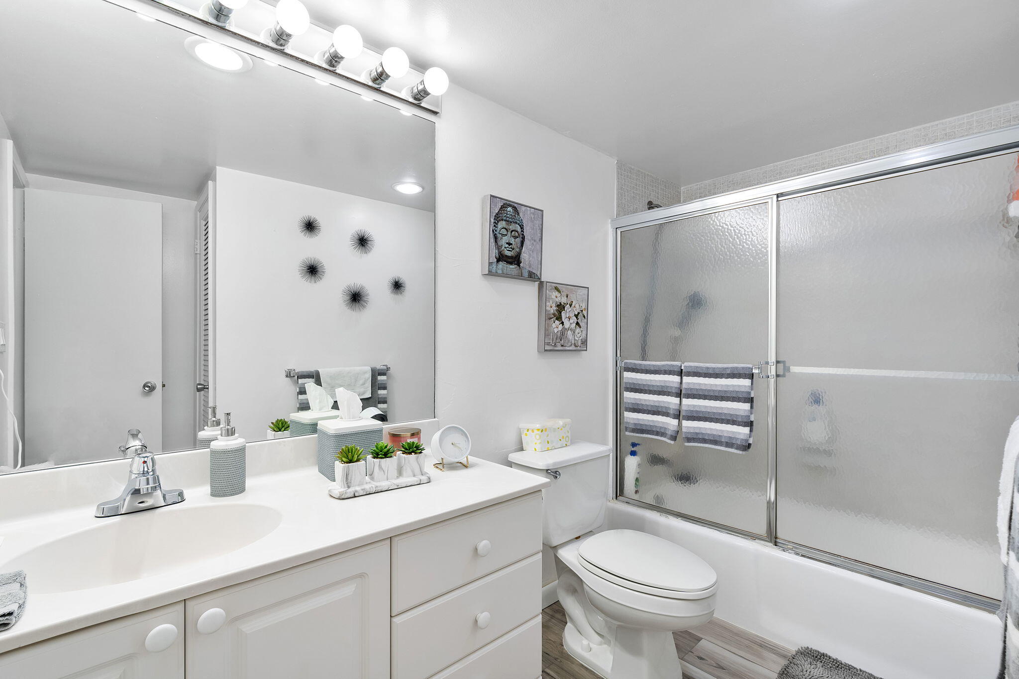 OCEANVIEW BUILDING B CONDO - Residential