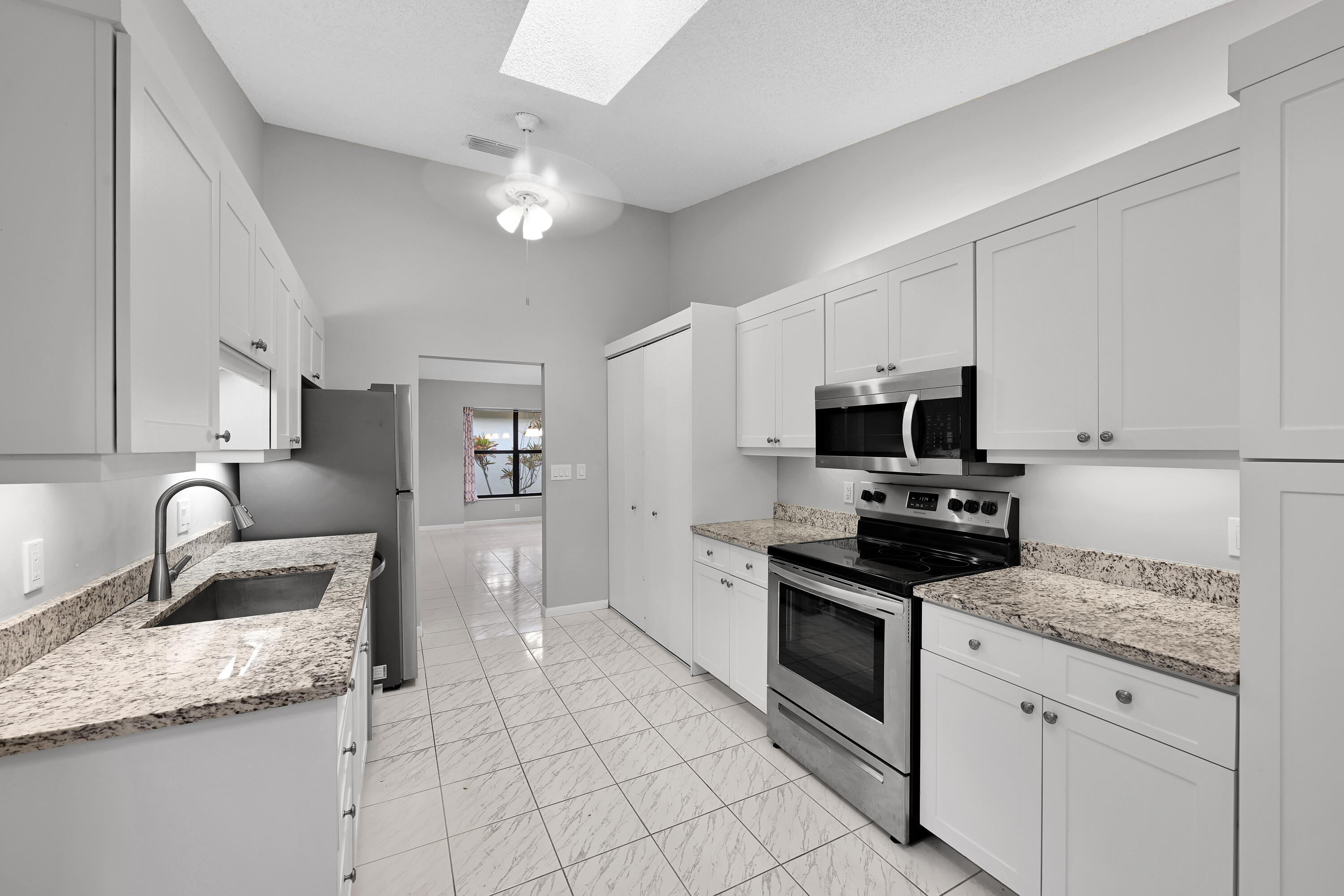 EQUESTRIAN - Residential