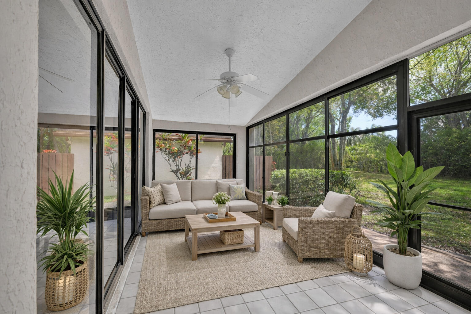 EQUESTRIAN - Residential