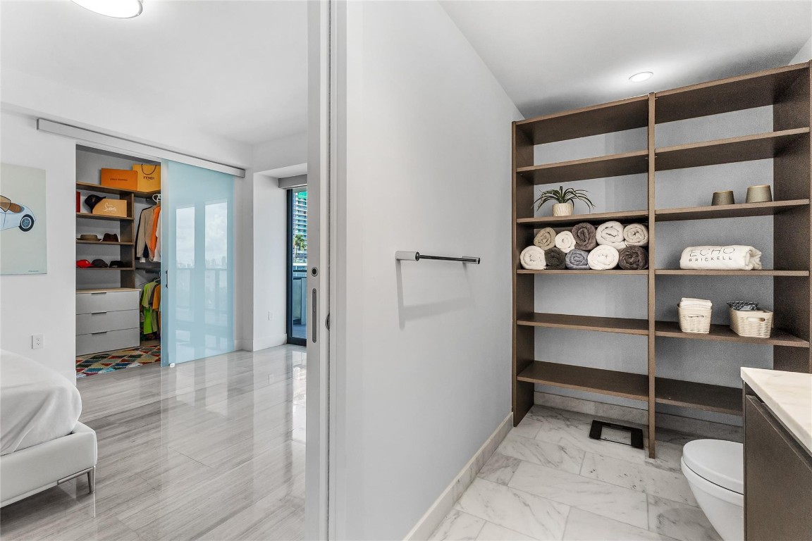 ECHO BRICKELL - Residential