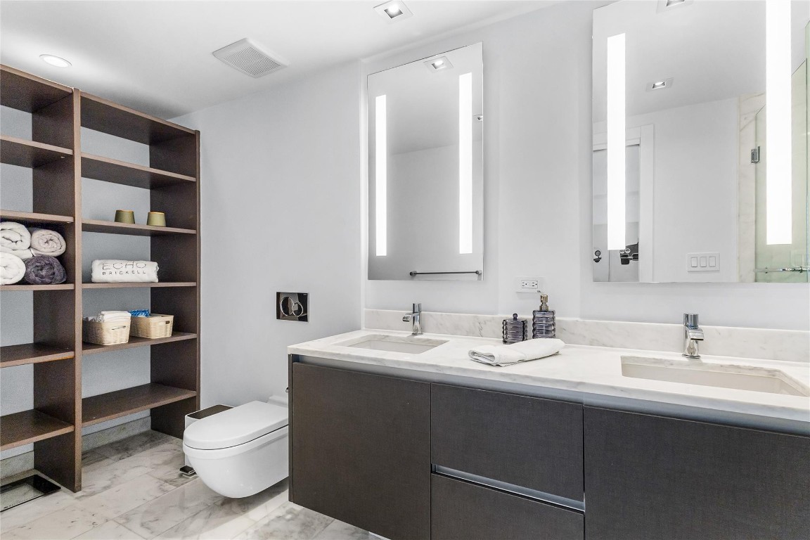 ECHO BRICKELL - Residential