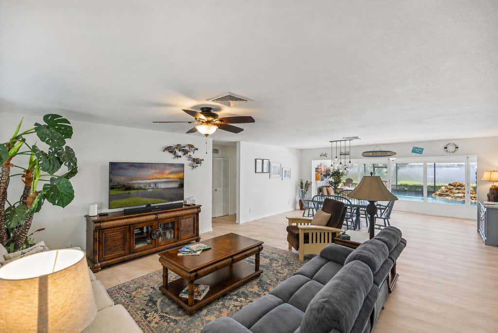 Photo of 2066 5TH Court SE, Vero Beach, FL 32962 (MLS # B26056281)