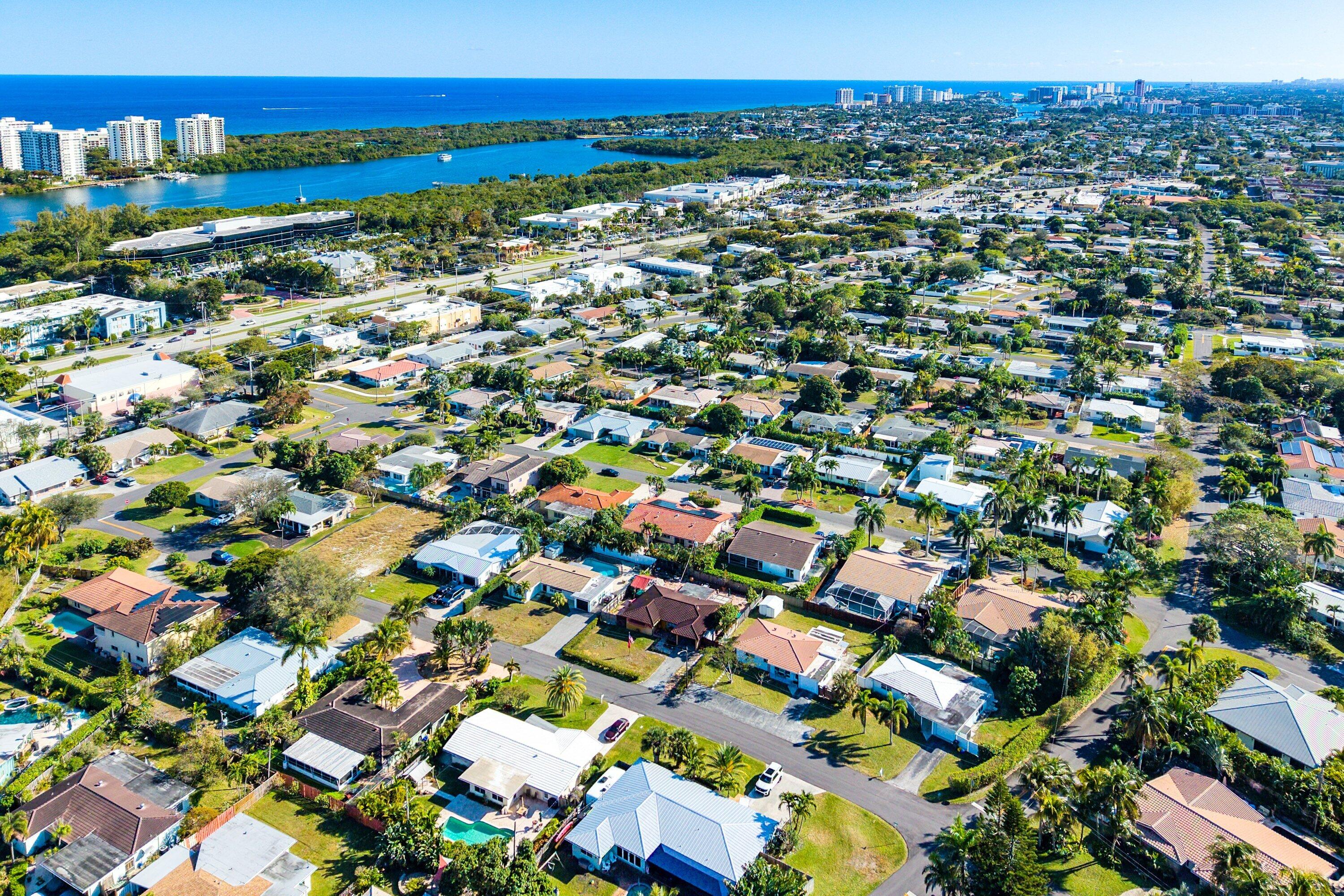 BOCA WOODS - Residential