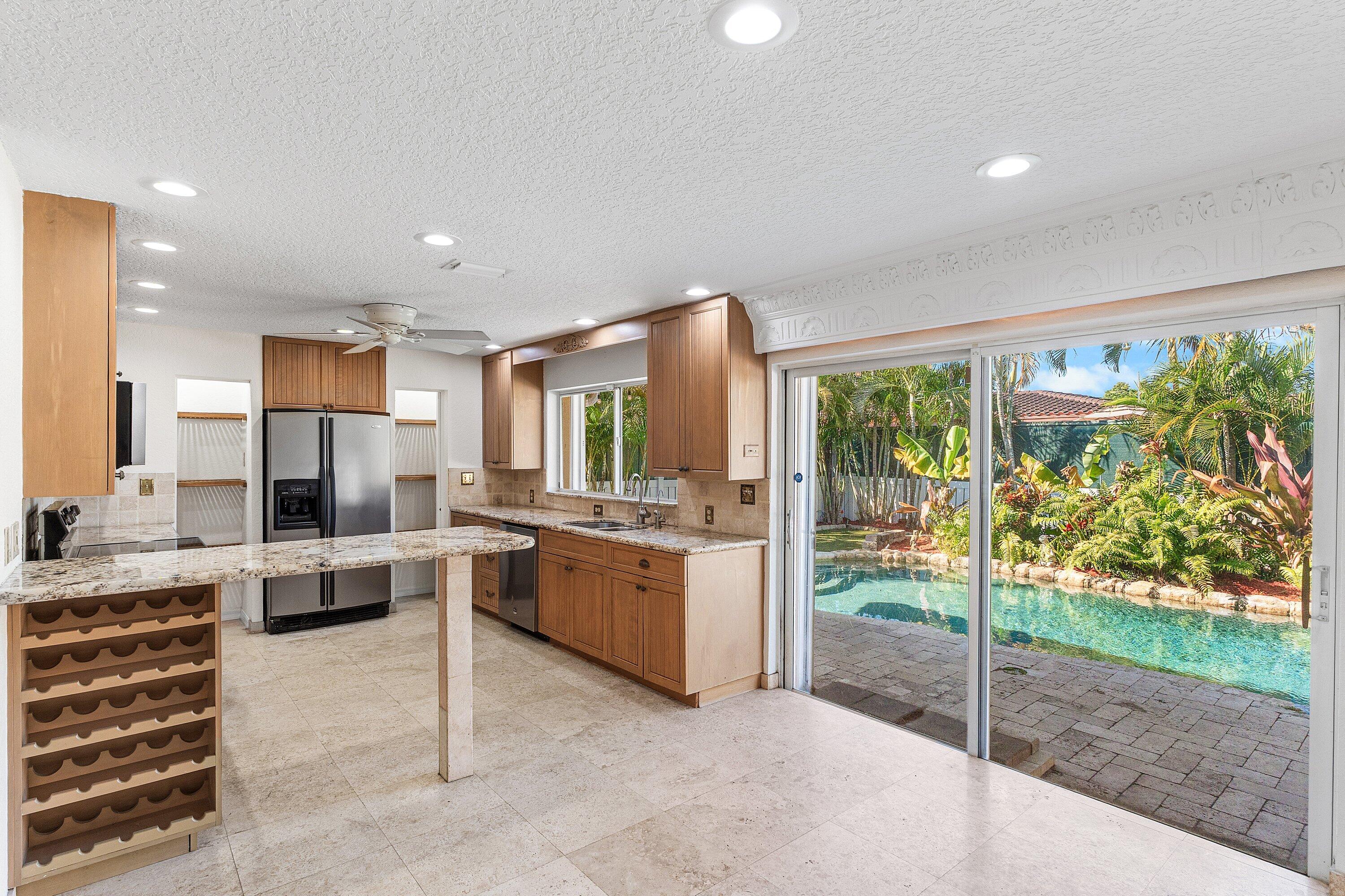 BOCA WOODS - Residential