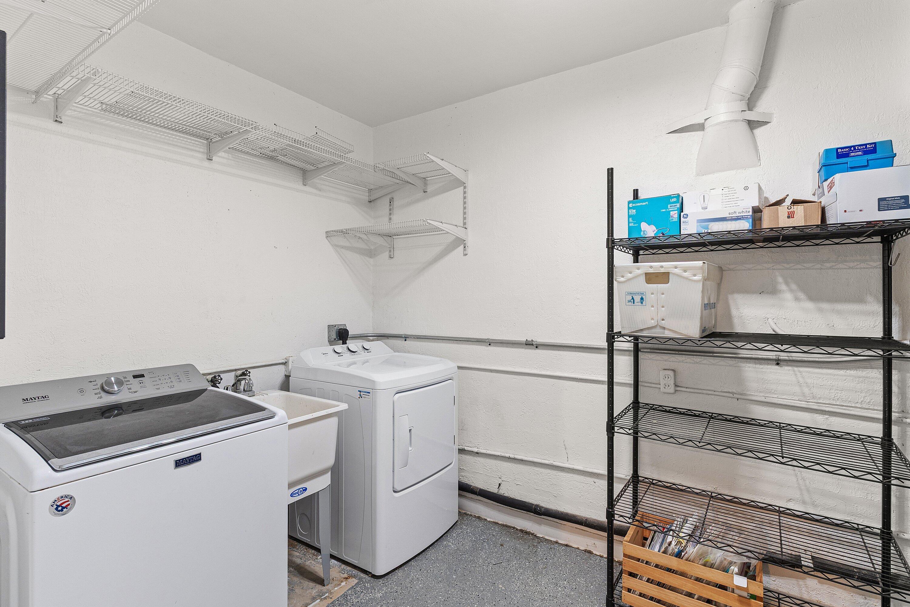 BOCA WOODS - Residential