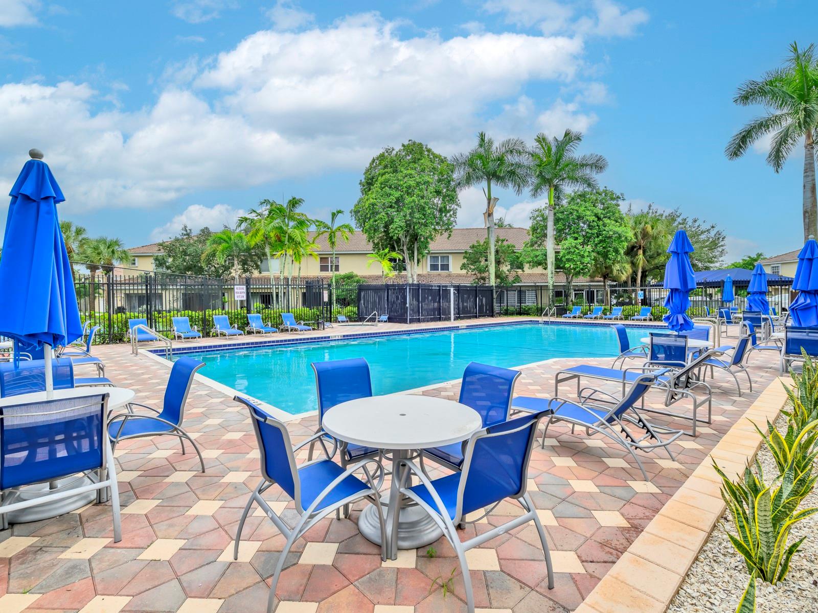 PELICAN POINTE - Residential Lease