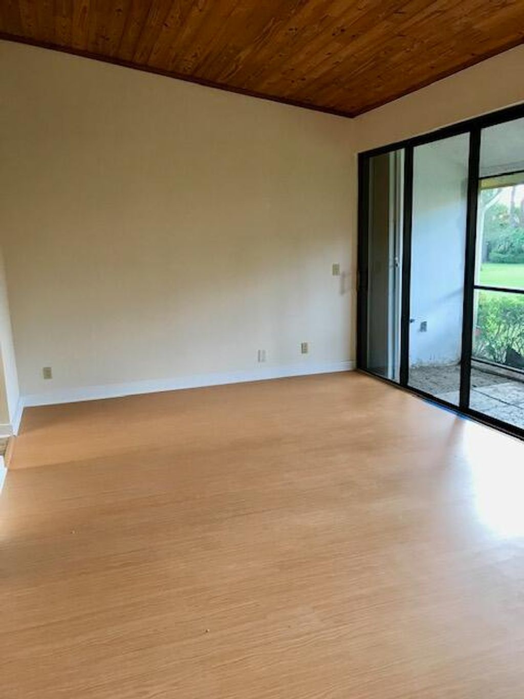 Photo of 141 Old Meadow Way, Palm Beach Gardens, FL 33418 (MLS # R10969215)