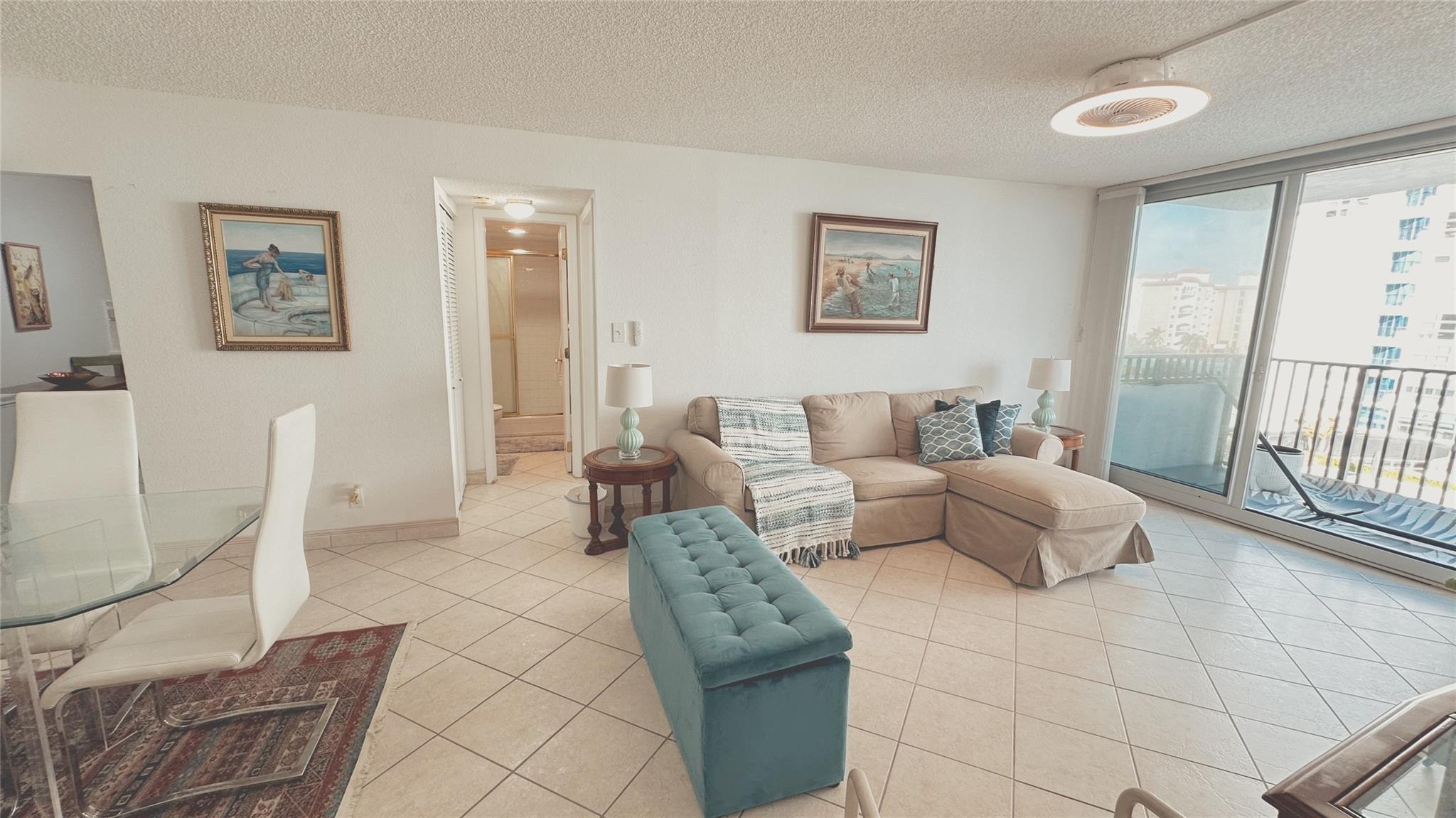 525 N Ocean Blvd 822