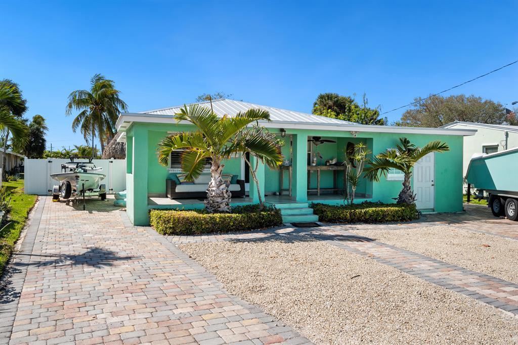 Photo of 107 Eldorado Street, Fort Pierce, FL 34949 (MLS # R11075746)