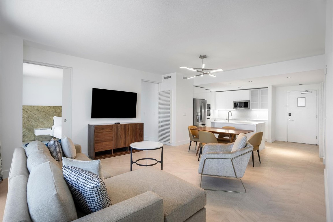 3101 Bayshore Drive 2306