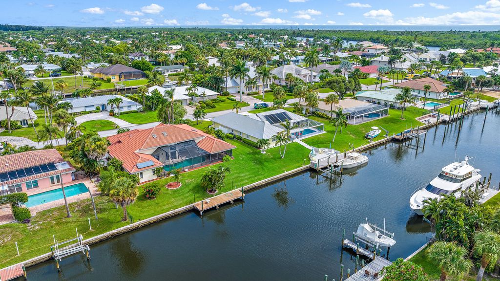 Photo of 8442 SE Royal Street St, Hobe Sound, FL 33455 (MLS # R10817522)