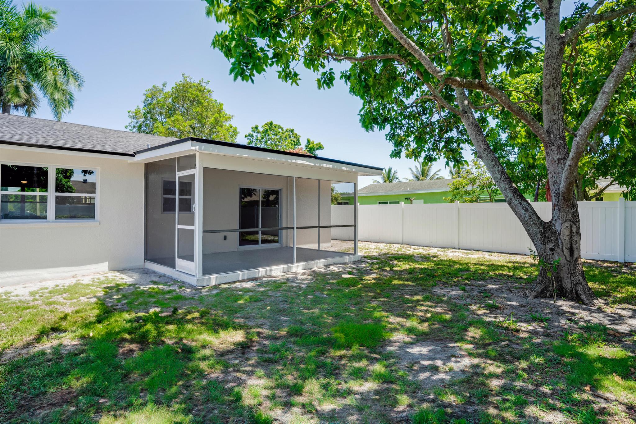 DELRAY SHORES FIRST ADD - Residential